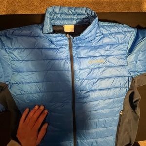 Columbia puffer jacket. XXL blue with black under arms and sides. Gently used.